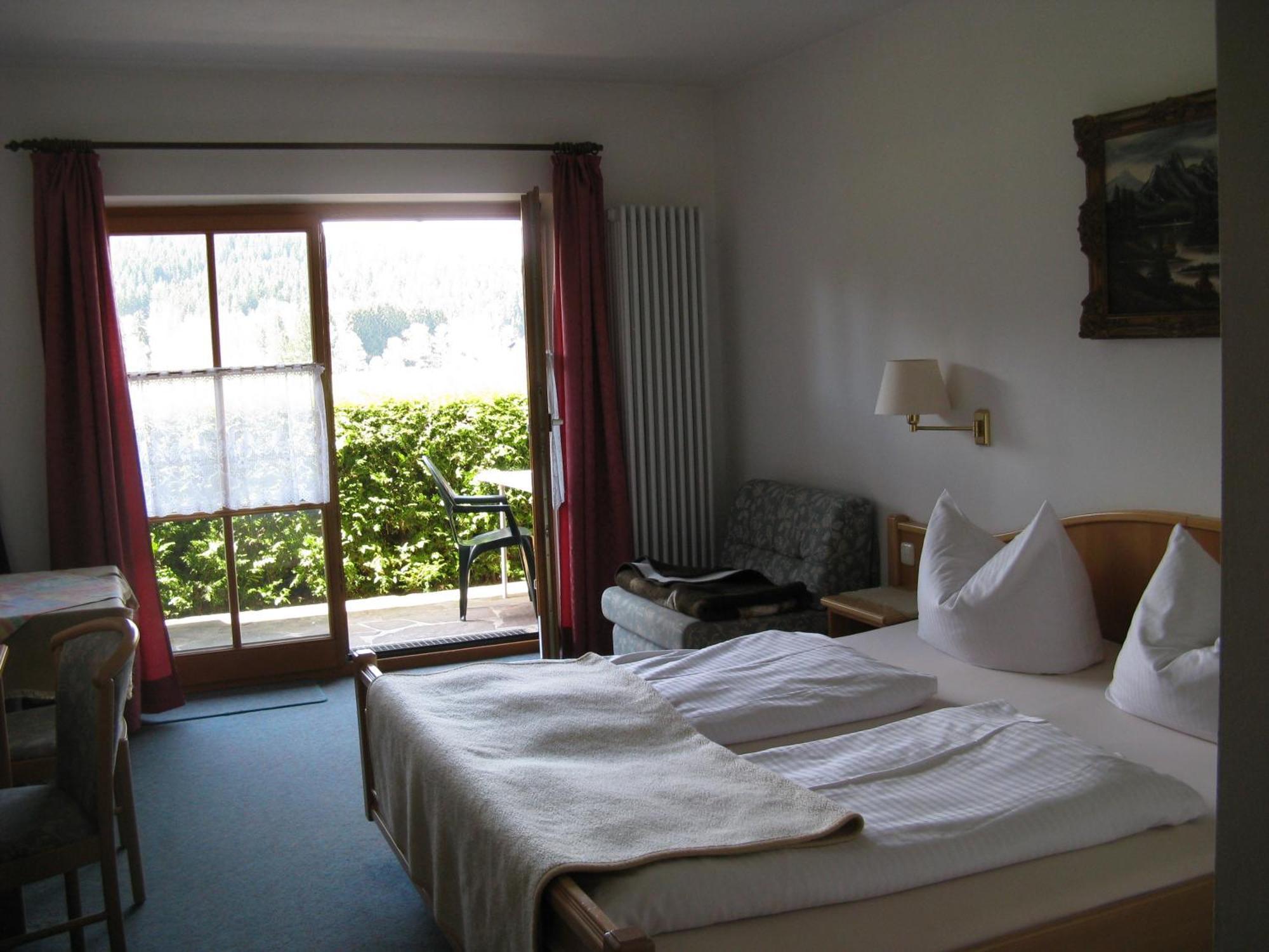 Alpenhotel Allgaeu Hohenschwangau Room photo